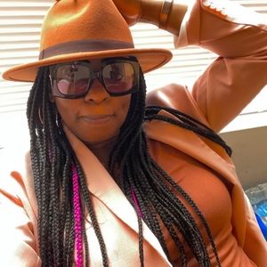 Meet your Posher, Kenya